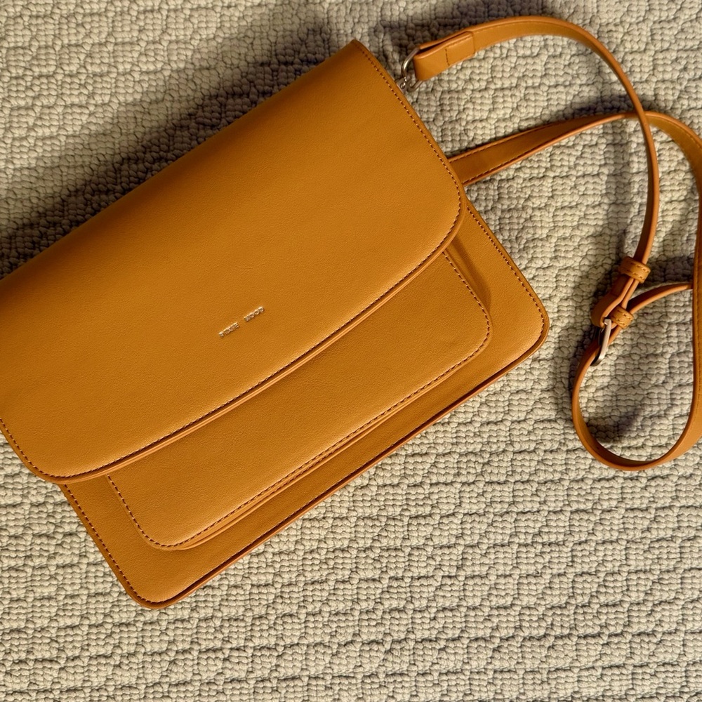 Pixie Mood Crossbody - image 1